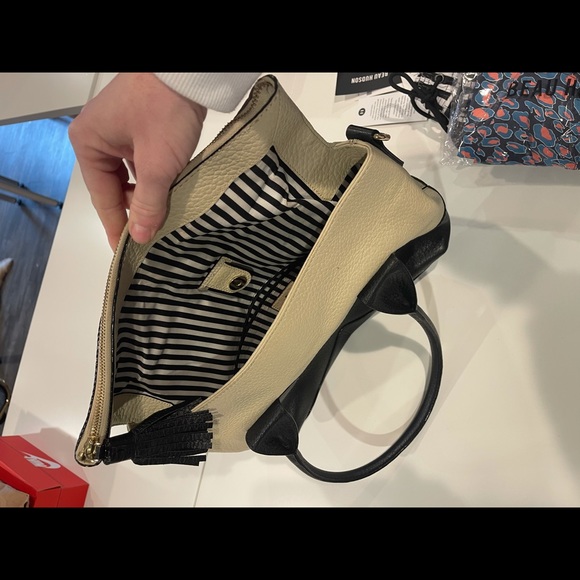 KATE SPADE BAG - Picture 2 of 2